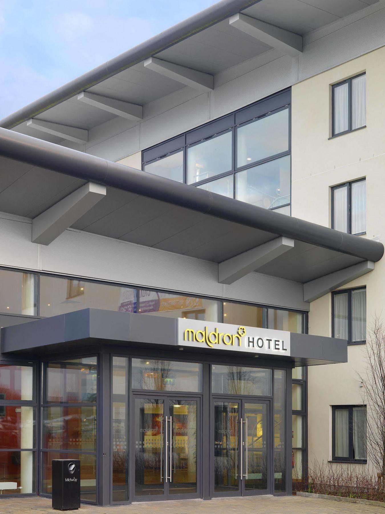 Maldron Hotel Portlaoise Exterior foto